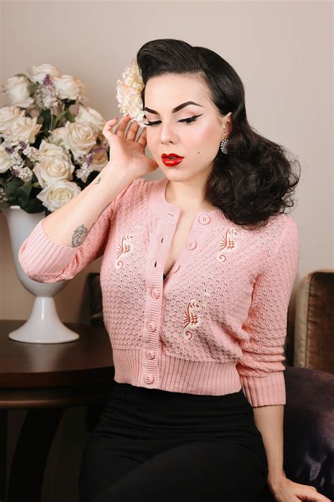 Seahorse Cropped Cardigan in Pink | 1940s fashion, Cardigan, Cropped
