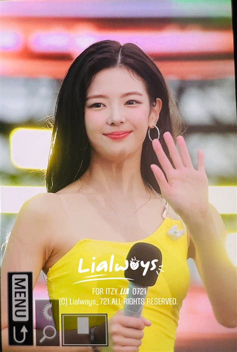 Lia Love Merchant - ITZY's Choi Jisu 최지수Vietnamese Fanpage