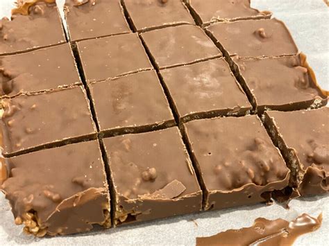 Mars Bar Slice Recipe - the ultimate childhood throwback - Stuff Mums Like