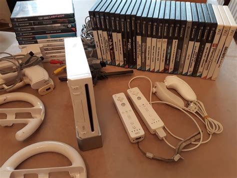 nintendo lot wii gamecube   games auction  catawiki