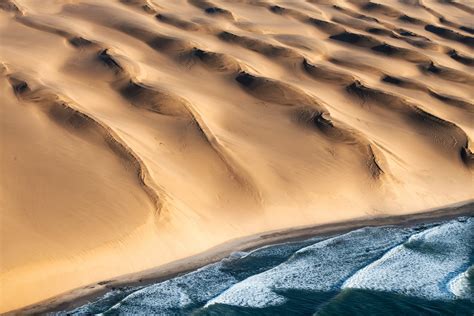 Namib Desert Wallpaper - Capture the Beauty of Africa | Happywall