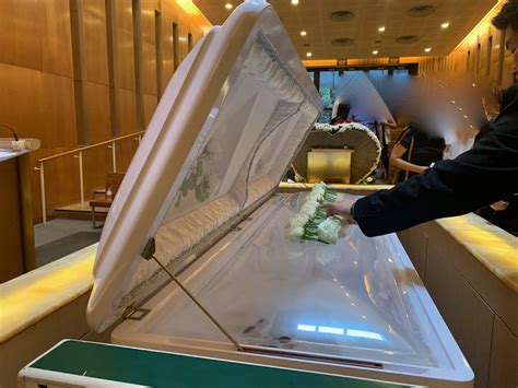 Learn About The Various Pre-Planning Services And Funeral Packages Offered By Little Davenport Funeral Gainesville Ga For Residents