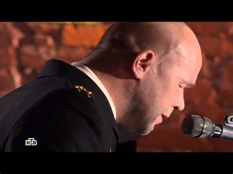 Максим Аверин исполняет песню "Заветный камень" - YouTube