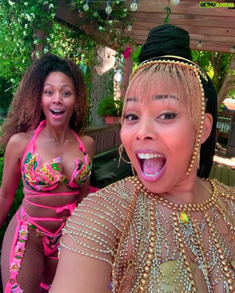 Actress Nicole Beharie HD Instagram Photos and Wallpapers March 2023