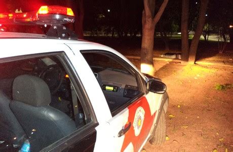 Ao menos quatro pessoas morrem baleadas em São Paulo nesta madrugada