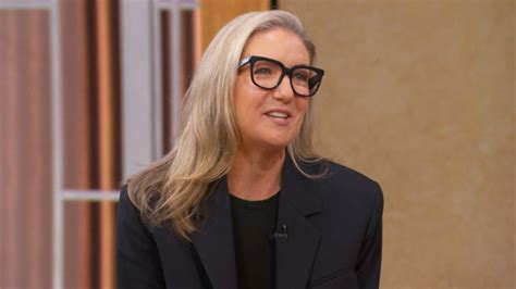 Karoline Leavitt BLASTS Cracker Barrel CEO Julie Felss Masino Over