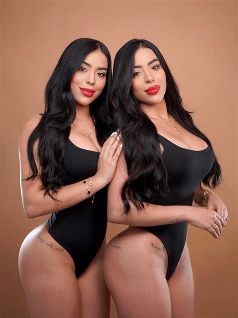 Gemelas Abello (@gemelasabello) • Instagram photos and videos