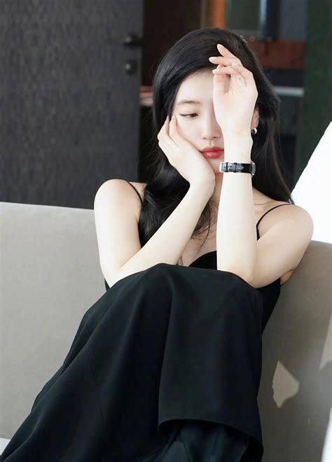 Korean sexy goddess: Bae Suzy - iNEWS