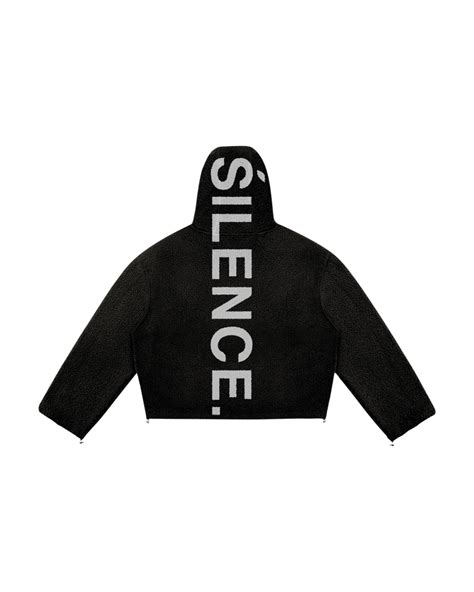 We Spoke To Twitch Streamer EmilyCC Who’s Been Live For O...