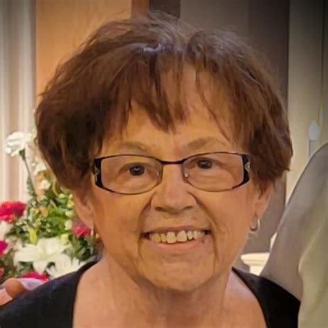 obitmichigan.com: The Future of Online Obituary Services? - o0ram3m