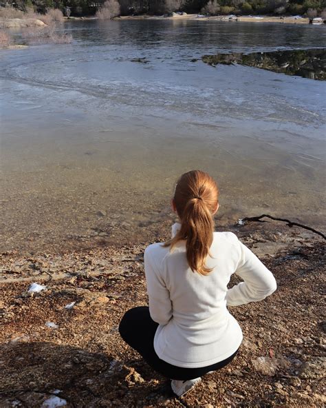 Chloe Bell | Admiring the landscape | Instagram