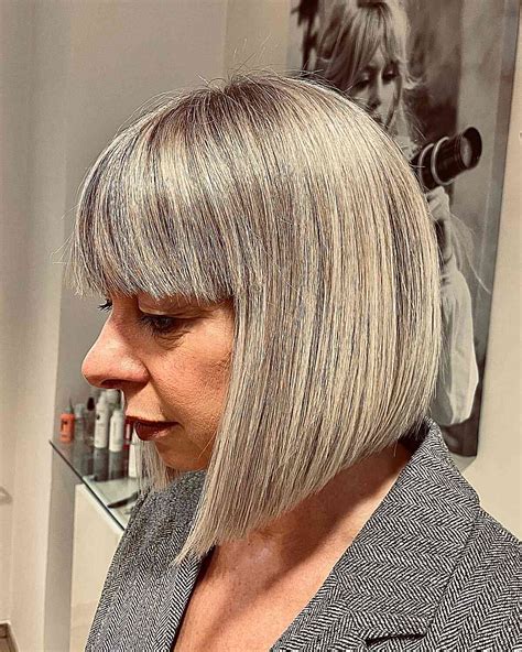 Short Blunt Bob Bangs: The Best Haircut For - fabricfarmsinteriors