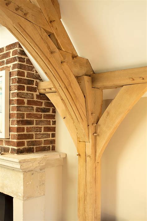 Green Oak Curved Braces - Coyletimber Ltd