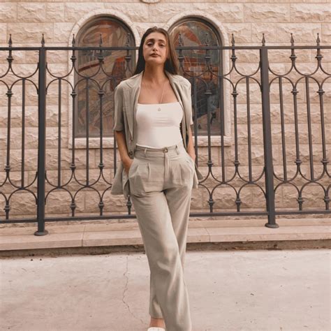 הצינור - Hadar Simon בלייזר פירסמו תחרות, 7 דוגמניות שמי מהן שתזכה להכי