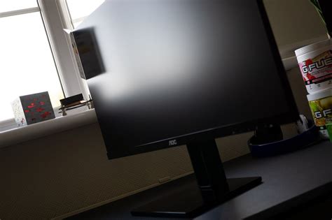 AOC 24V2Q review: A truly gorgeous and stupidly thin PC monitor ...