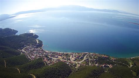 panemorfes eikones  menidi kai  ambrakikos kolpos apo pshla