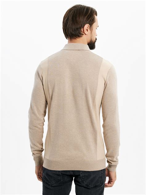 Кофта модная мужская по цене 2 000 руб.