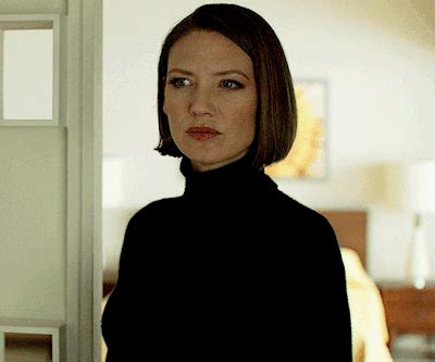anna torv  dr wendy carr  mindhunter seaso tumbex