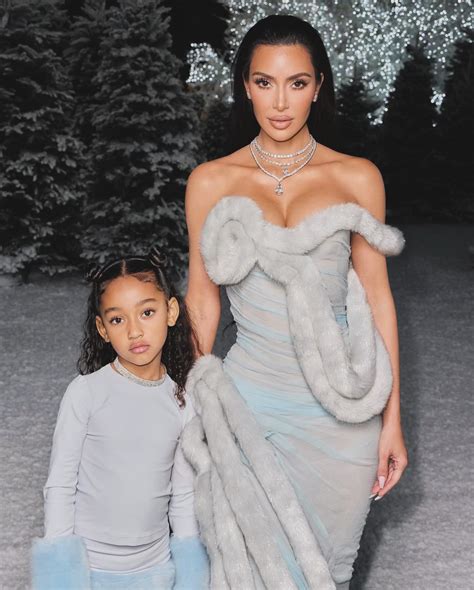 Chicago West, 5, is mom Kim Kardashian's 'twin' in new family photos