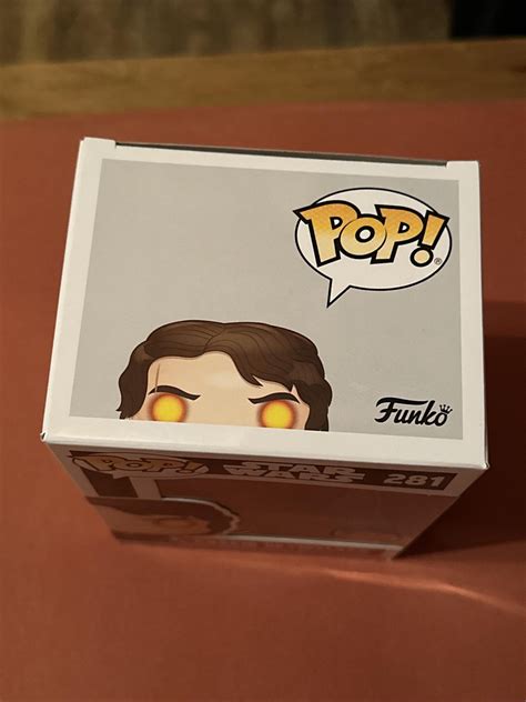 Is this Anakin Skywalker Funko 281 star wars fake? : r/TopPops