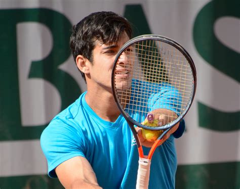 Copa Davis: Chile se mide contra Kazajistán en una importante llave