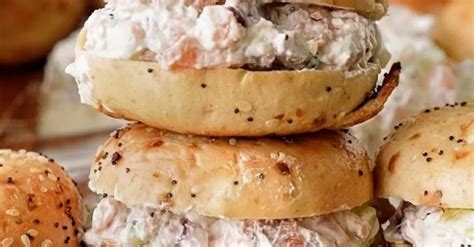 VIRAL chopped bagel trend by cheatdayeats
