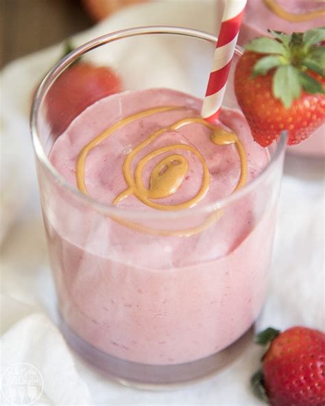 Peanut Butter and Jelly Smoothie – Like Mother, Like Daughter