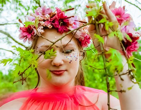 Springtime Portraits and Nature Blooming on Behance
