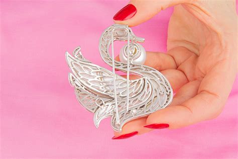 Ella Gafter Diamond Pearl Swan Brooch For Sale at 1stDibs | the diamond