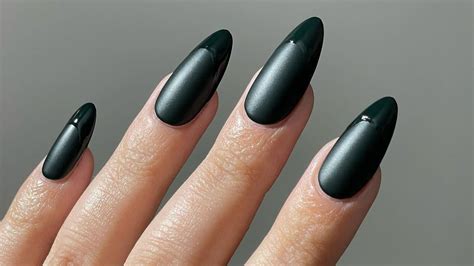 Matte Nails Are the Chicest Manicure Trend to Bookmark - NewBeauty