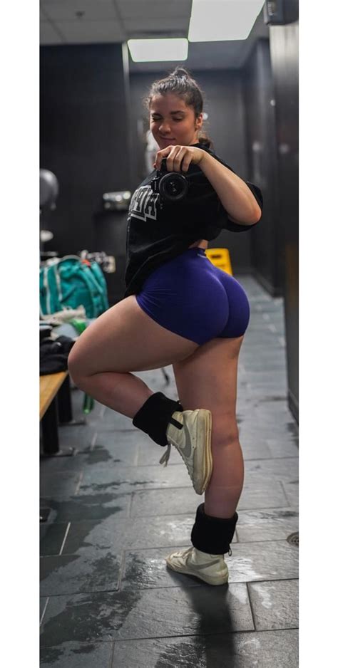 What an ass on this pawg. : r/KiriSokolsky