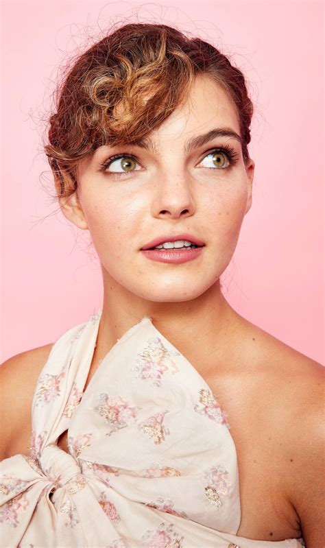 Camren Bicondova