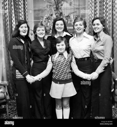 Nolan sisters hi-res stock photography and images - Alamy