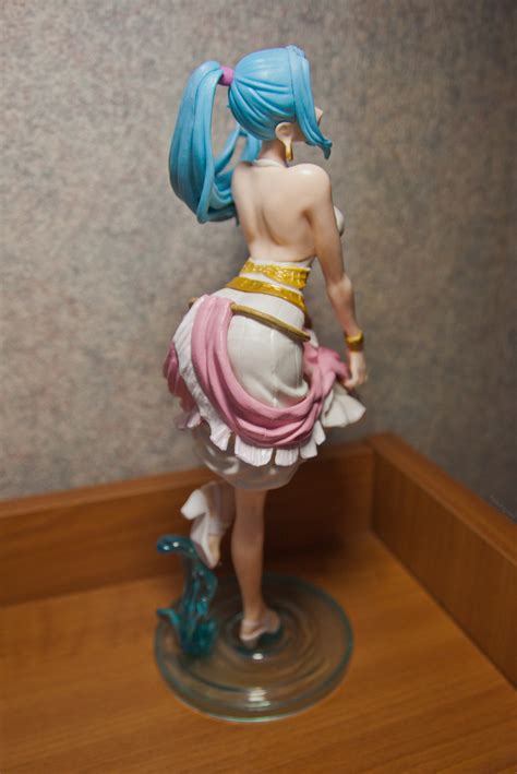 One Piece: Nefeltari Vivi Glitter & Glamours Figure, CN Version Review