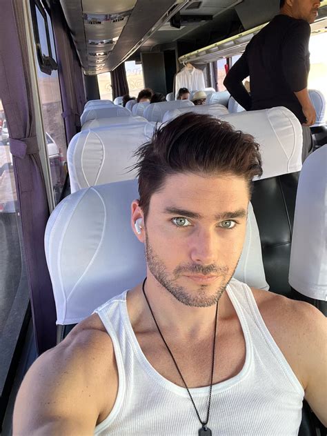 Hot Dudes Good Mood 🇺🇦 on Twitter: "RT @Charliem015: Day 1 a wrap