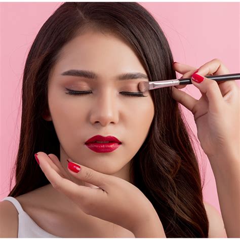 build  makeup collection eshaistic blog