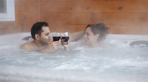 Ontario Couples Resort n Spa Vacation Midweek Packages