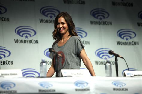 Pictures of Jessica Chobot