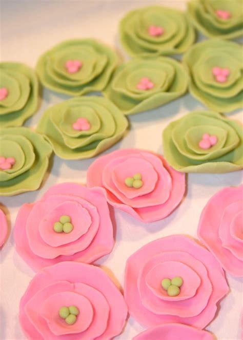 Fondant Cupcake Topper flower | Etsy