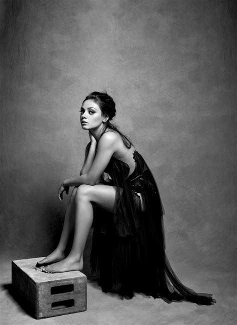 Mila Kunis Feet » wikiGrewal