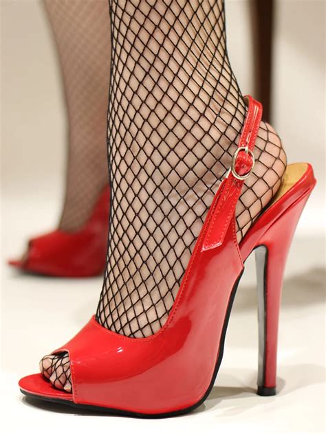 red fetish pinup girl photoshoot retro vintage super high heel woma