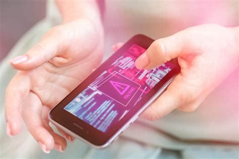 how to protect your phone from being hacked