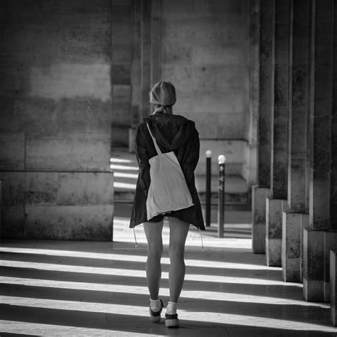 Photographie De Mode De Rue En Noir Et Blanc