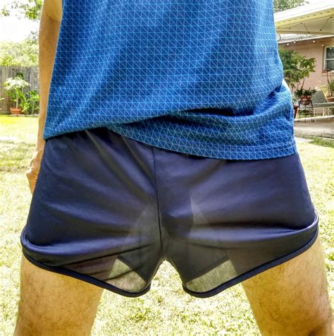 Are these shorts too thin to freeball? : r/freeballing