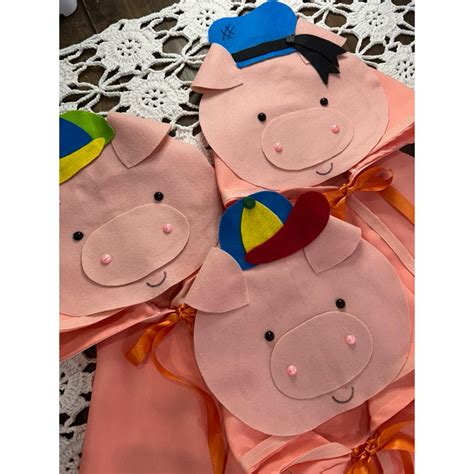 Kit Três porquinhos e lobo mau - kit com 4 capas fantasias infantil ...