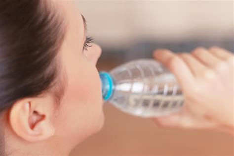 ¿Qué es exactamente la sed? - Agua de Benassal