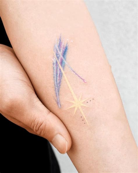 Shooting Star Tattoo Meaning: Explore the Fascinating World of Body Art ...