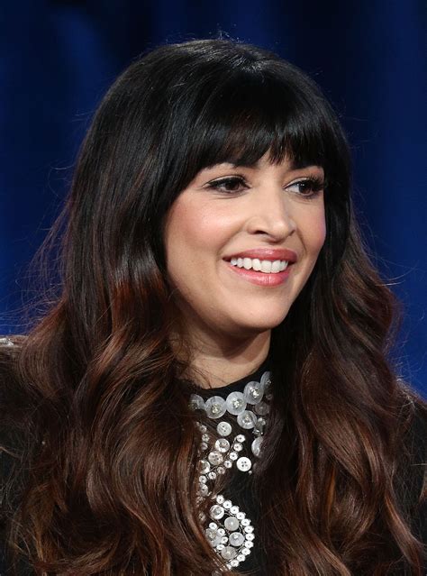 hannah simone fox new girl tv show panel tca winter press tour l