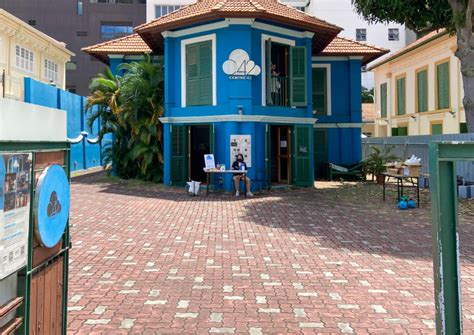 singapore artists raise funds  centre   small ways