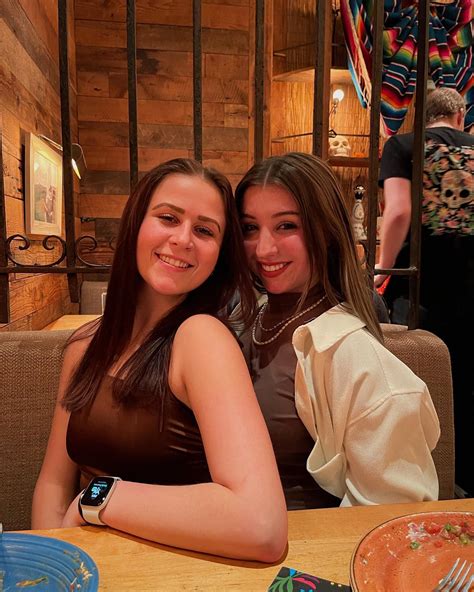 zoe⚡️ (@zoecaarter) • Instagram photos and videos